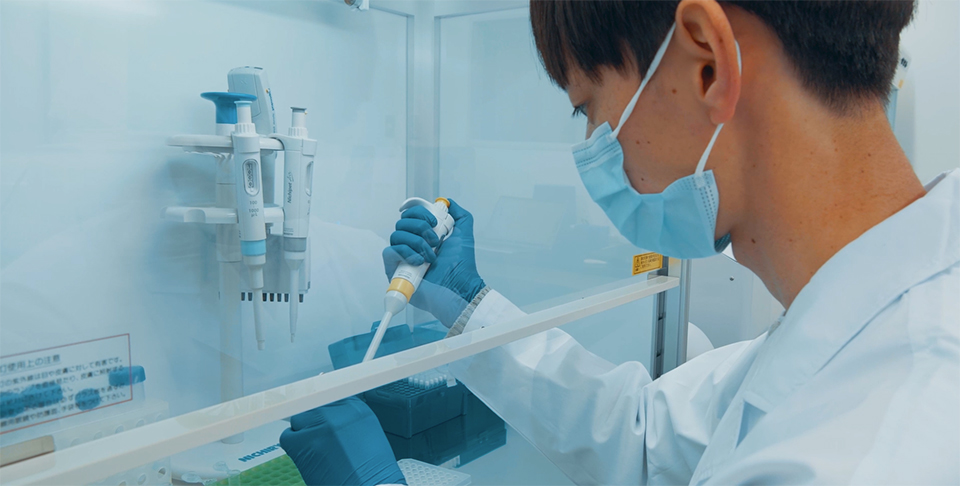 環境DNA分析ラボ風景