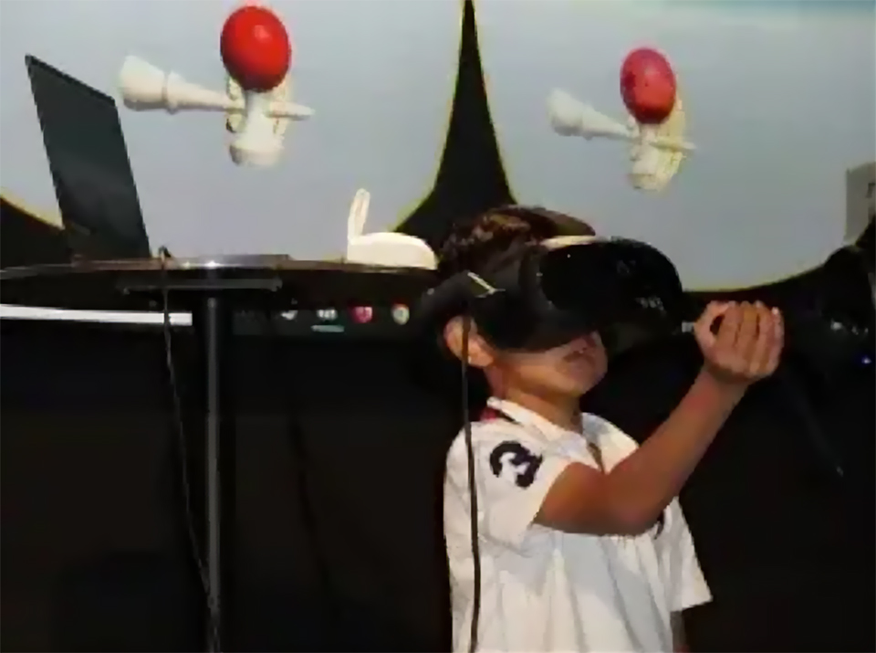 VRによる弱視訓練イメージ