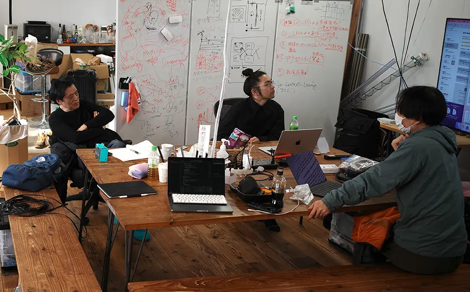 研究開発ミーティングの様子